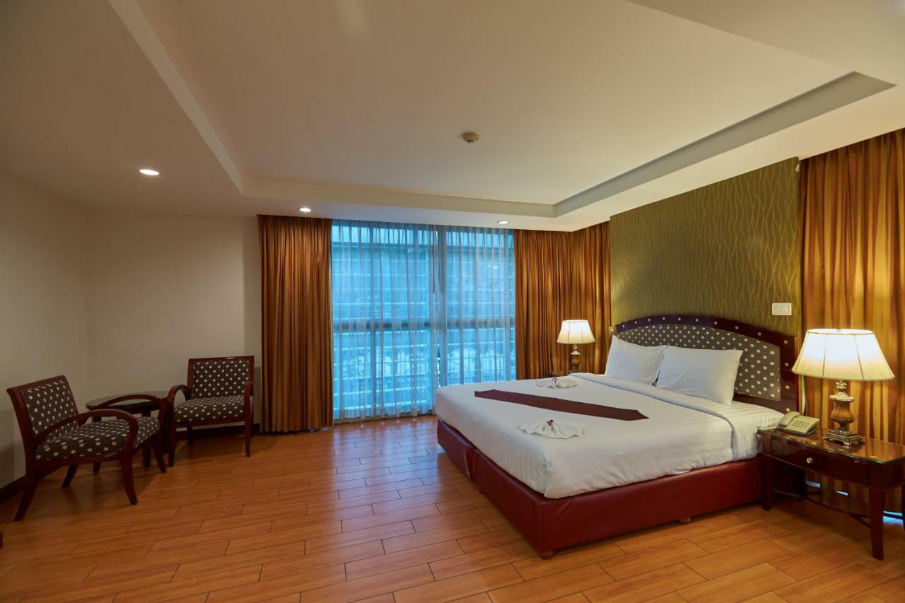 Nana Hiso Hotel Bangkok Dış mekan fotoğraf