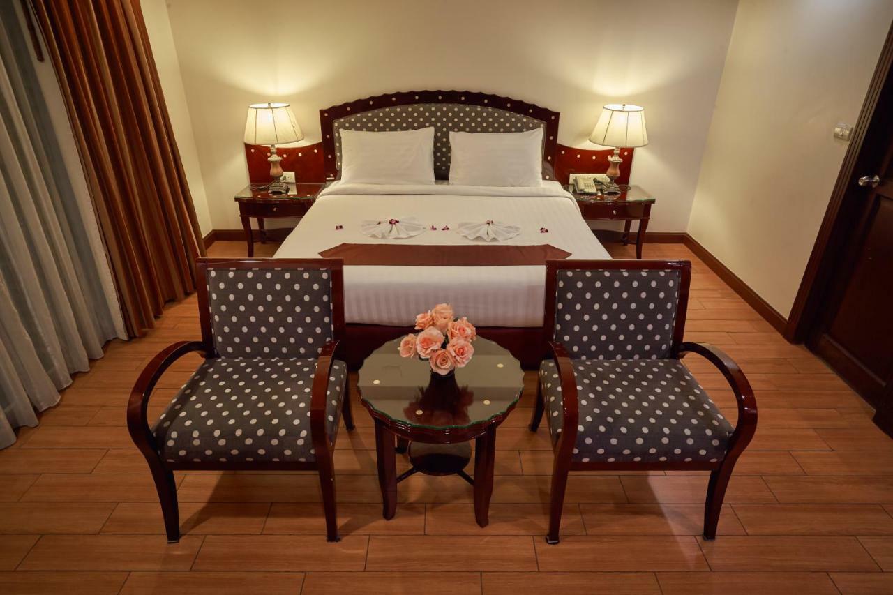 Nana Hiso Hotel Bangkok Dış mekan fotoğraf